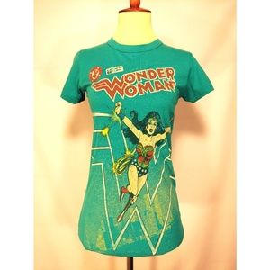 Wonder Woman DC Comics graphic tee
